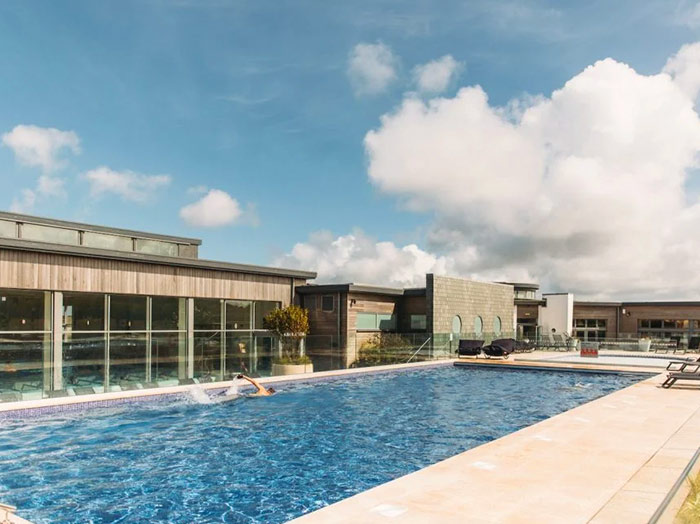 carbis-bay-romantic-spa