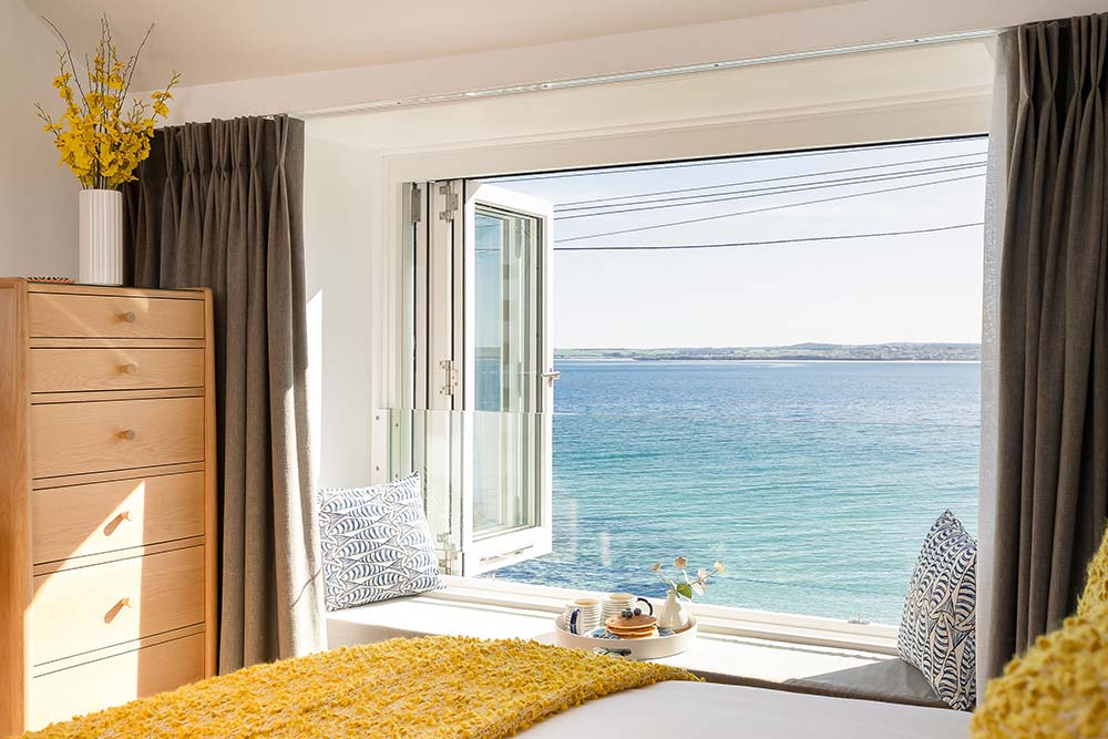 cottages-with-sea-views-in-cornwall