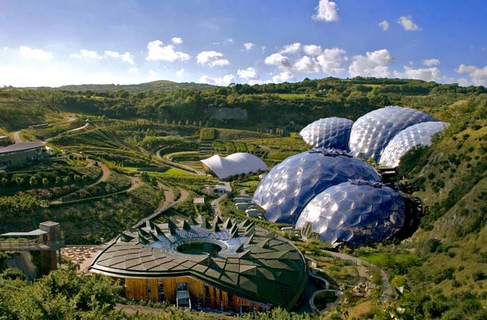 family-days-out-at-eden-project