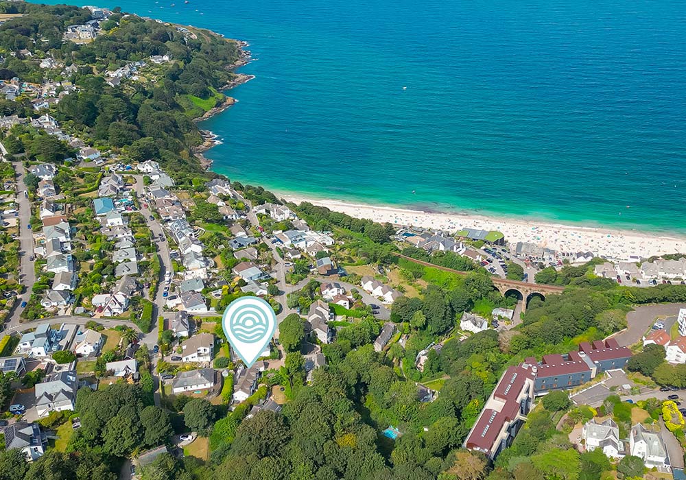 luxury-holidays-in-cornwall-with-hot-tubs