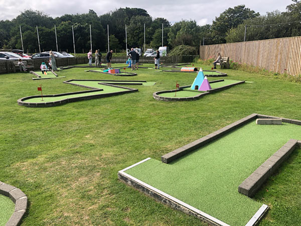 st-ives-february-half-term-hayle-crazy-golf